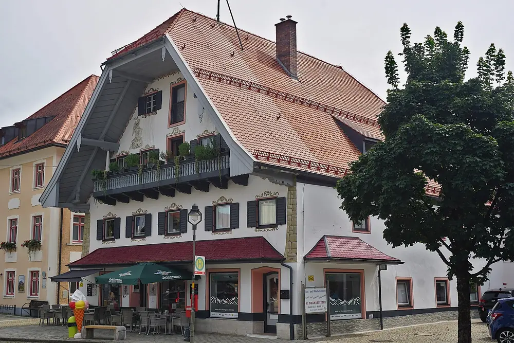 Grassau — Kirchplatz